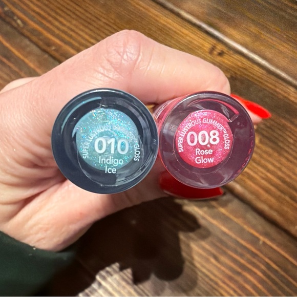 Revlon Glimmer Lip Gloss Duo Pink 008 rose glow and blue 010 indigo ice - Picture 2 of 3
